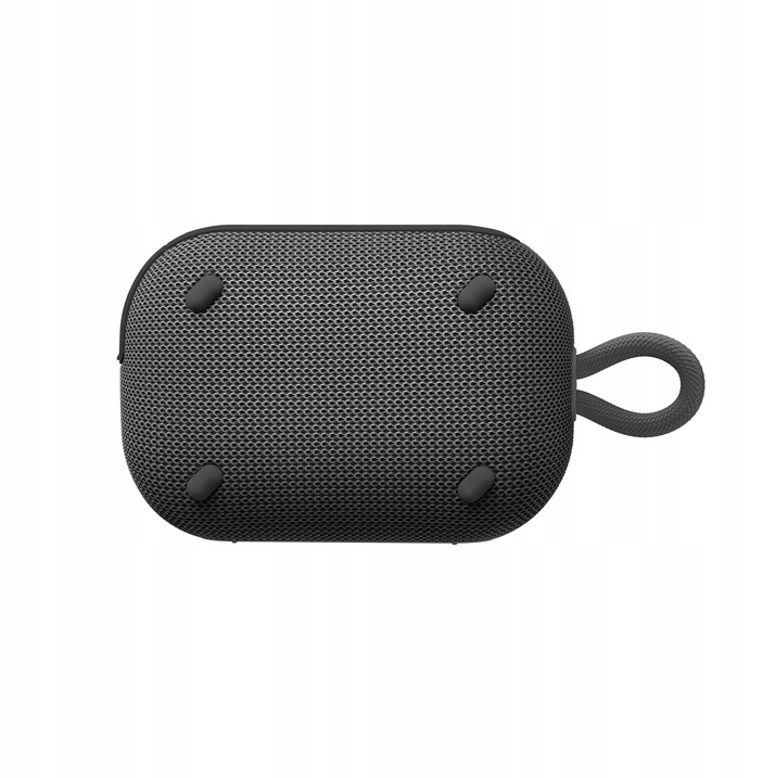 Szary, prostokątny głośnik z siatkową osłoną. Cztery czarne nóżki na spodzie. Uchwyt pętlowy po prawej stronie.