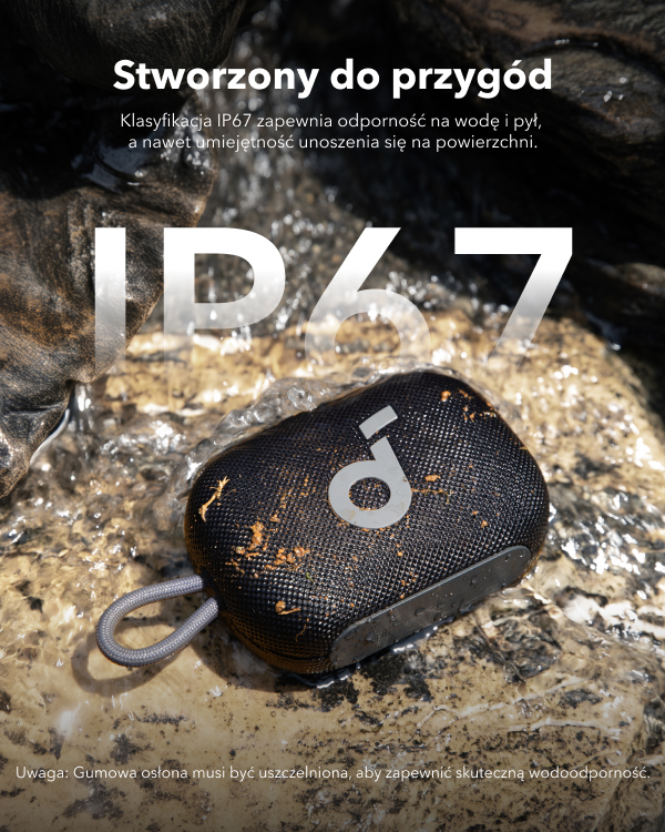 Czarny głośnik na skałach w wodzie. Głośnik ma pętlę i wyświetlany jest symbol IP67.