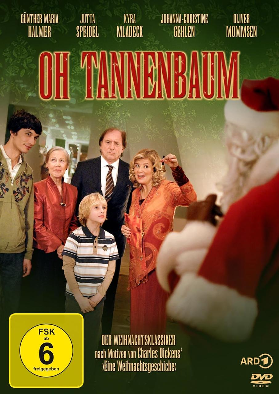 Filmplakat: Familie posiert vor dem Titel "Oh Tannenbaum". Ein Kind blickt nach oben.