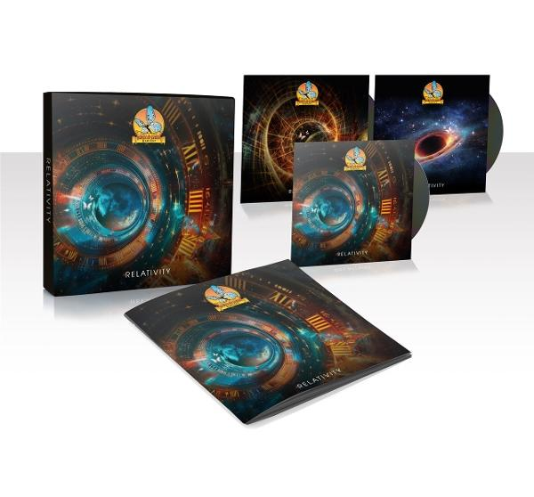 Albumset mit dem Titel "Relativity", mit CD-Hüllen mit kosmischer Kunst. Ein Box-Set und mehrere CDs werden angezeigt.