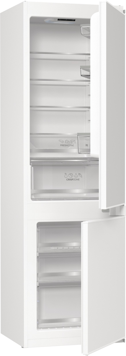 Weißer Kühlschrank mit geöffneten Türen. Regale und Schubladen sind innen sichtbar. Die obere Tür ist offen.