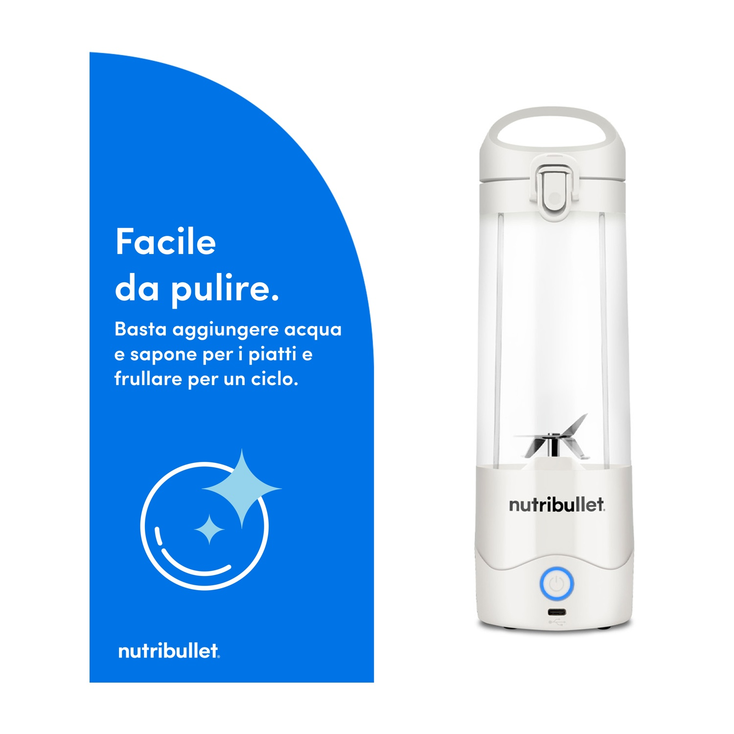Un frullatore Nutribullet bianco su sfondo bianco. Una forma blu a sinistra ha testo sulla facile pulizia.