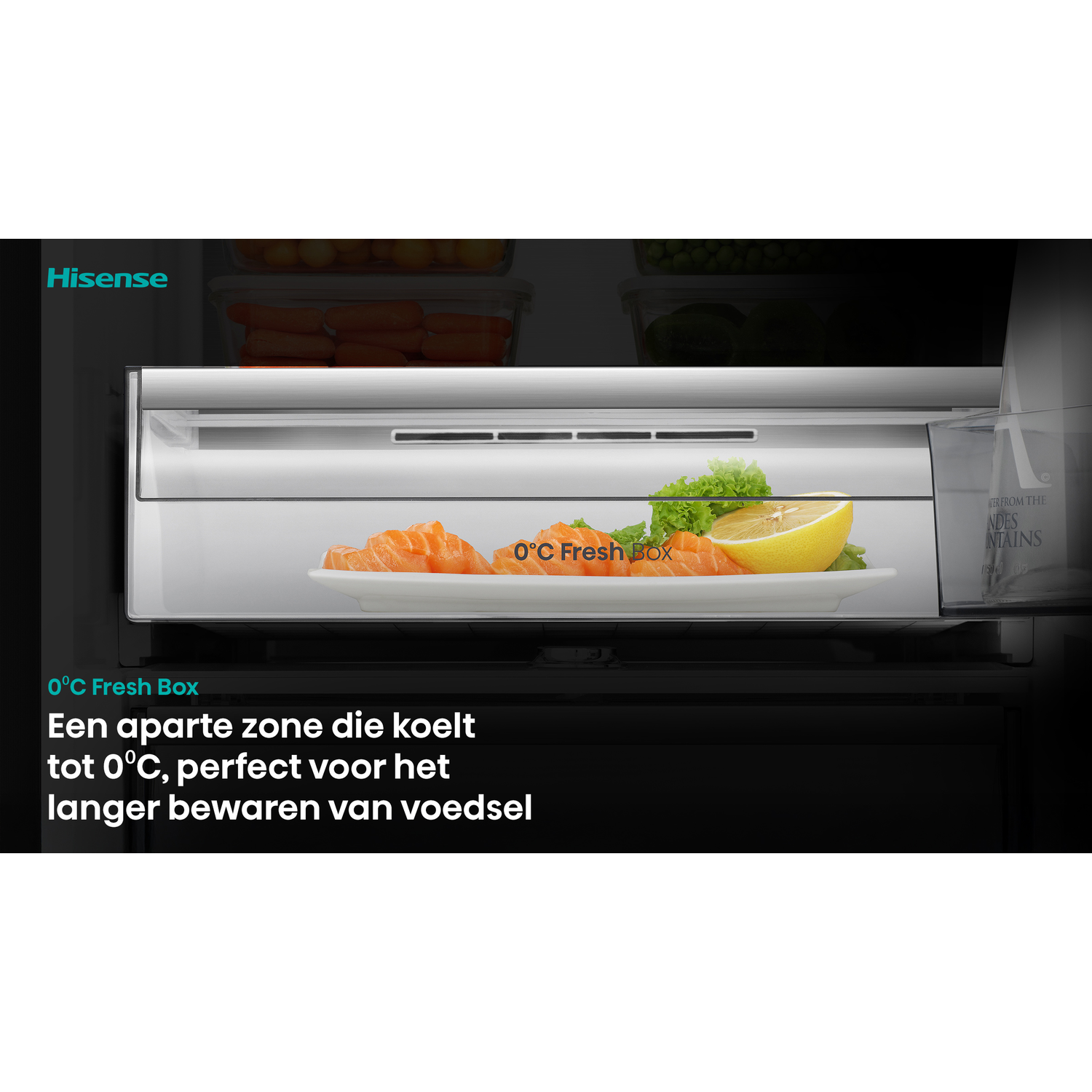 Een koellades met zalmschijfjes, citroen en sla. De tekst zegt "0°C Fresh Box". De merknaam is Hisense.