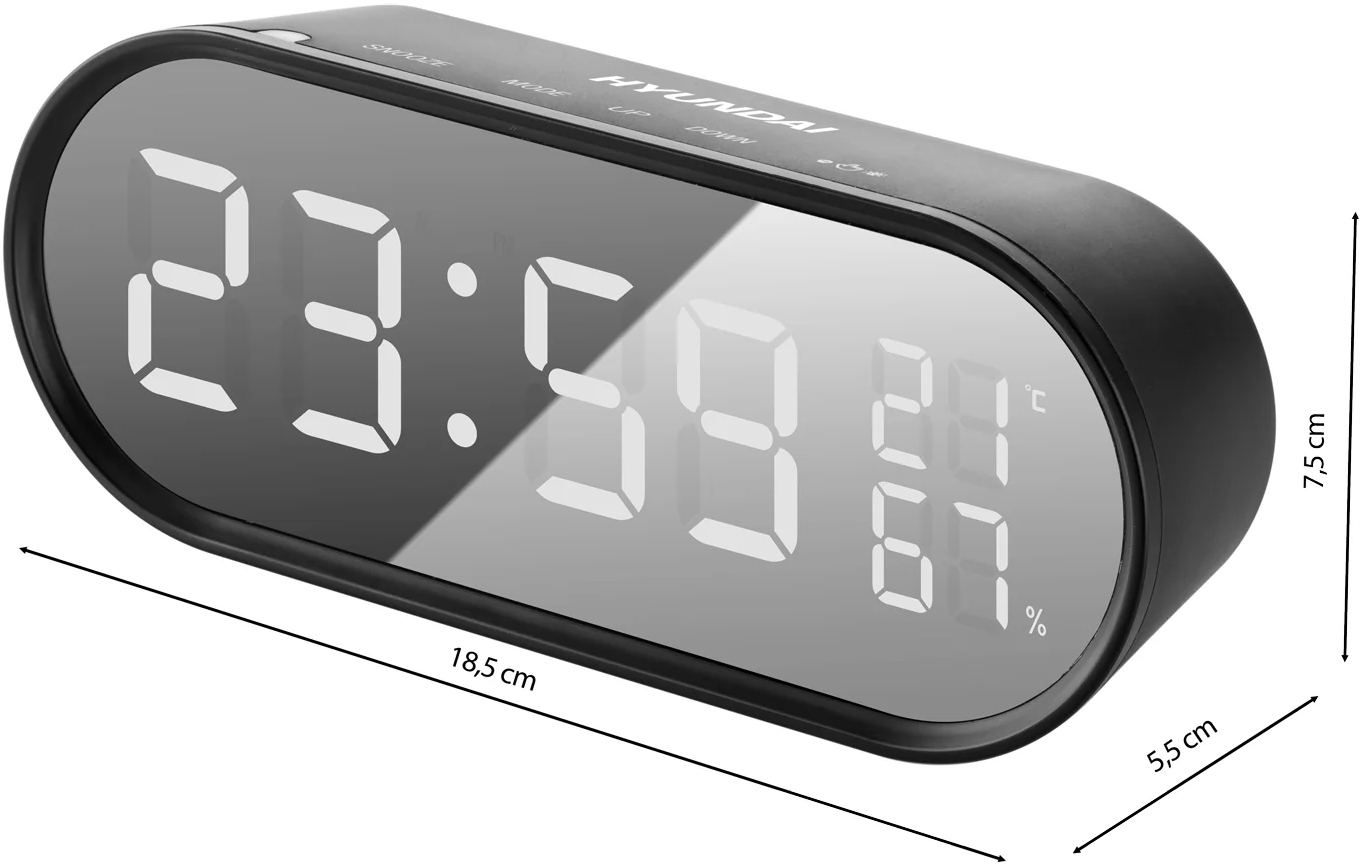 Fekete Hyundai digitális ébresztőóra, 23:59-et, 21 Celsius-fokot és 67%-ot mutat. A méretek cm-ben vannak megadva.