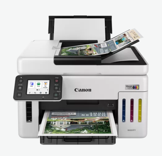 Beyaz bir Canon MAXIFY yazıcı gösteriliyor. İki kağıda resimler basılıyor. Yazıcının bir ekranı ve renkli mürekkep tankları var.