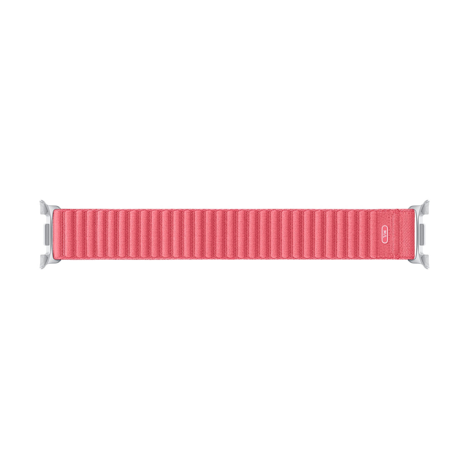 Un cinturino per Apple Watch color corallo. Il cinturino è realizzato in materiale strutturato con connettori argentati a ciascuna estremità. Sfondo bianco.