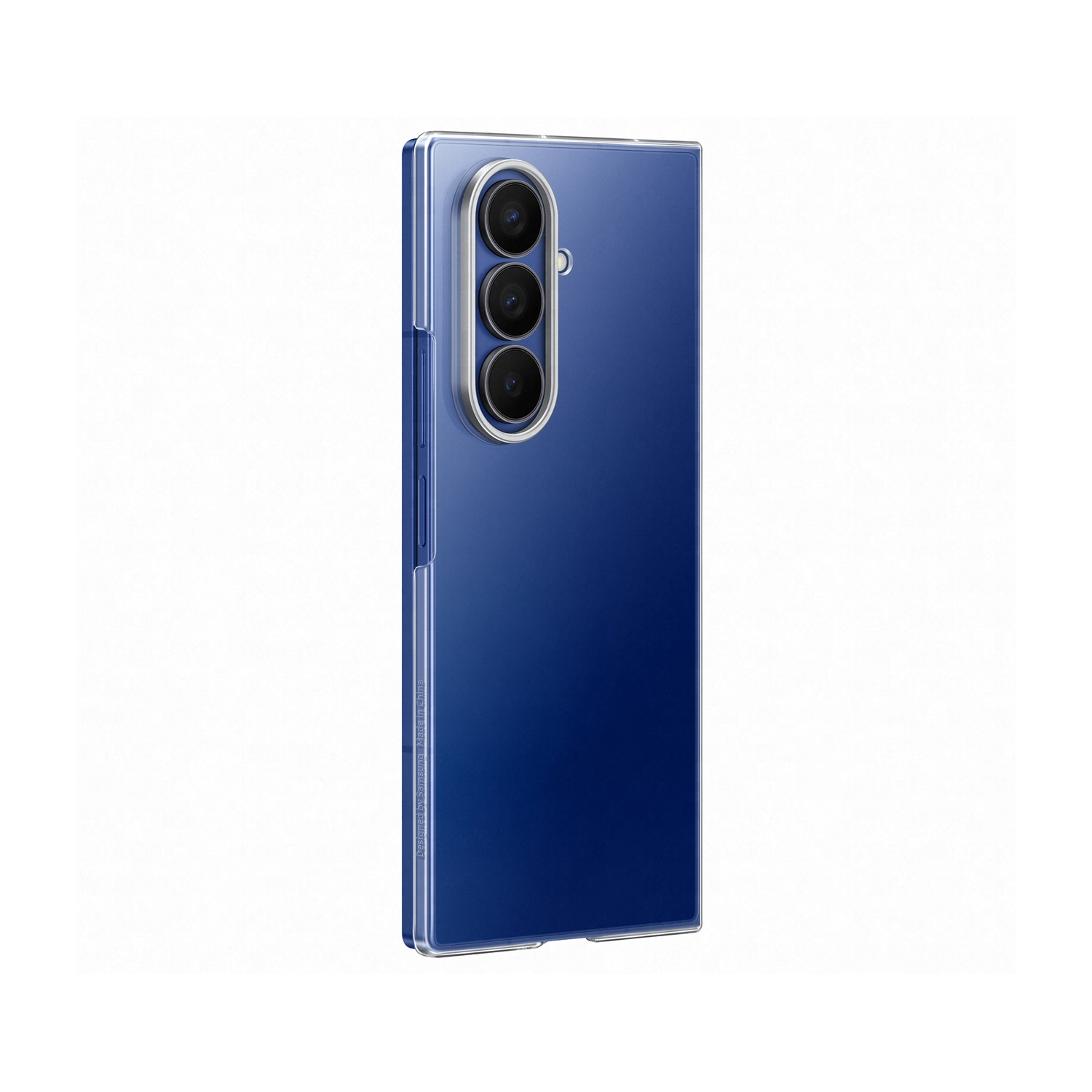 Viene visualizzato uno smartphone blu. Ha tre fotocamere e una custodia trasparente. Lo sfondo è bianco.