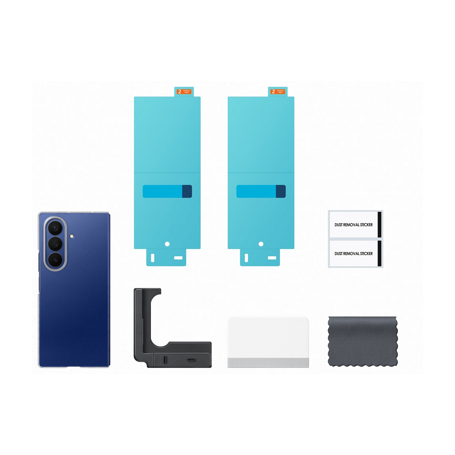 Un telefono blu, due protezioni schermo, adesivi rimozione polvere, un supporto, una spatola e un panno pulizia su superficie bianca.