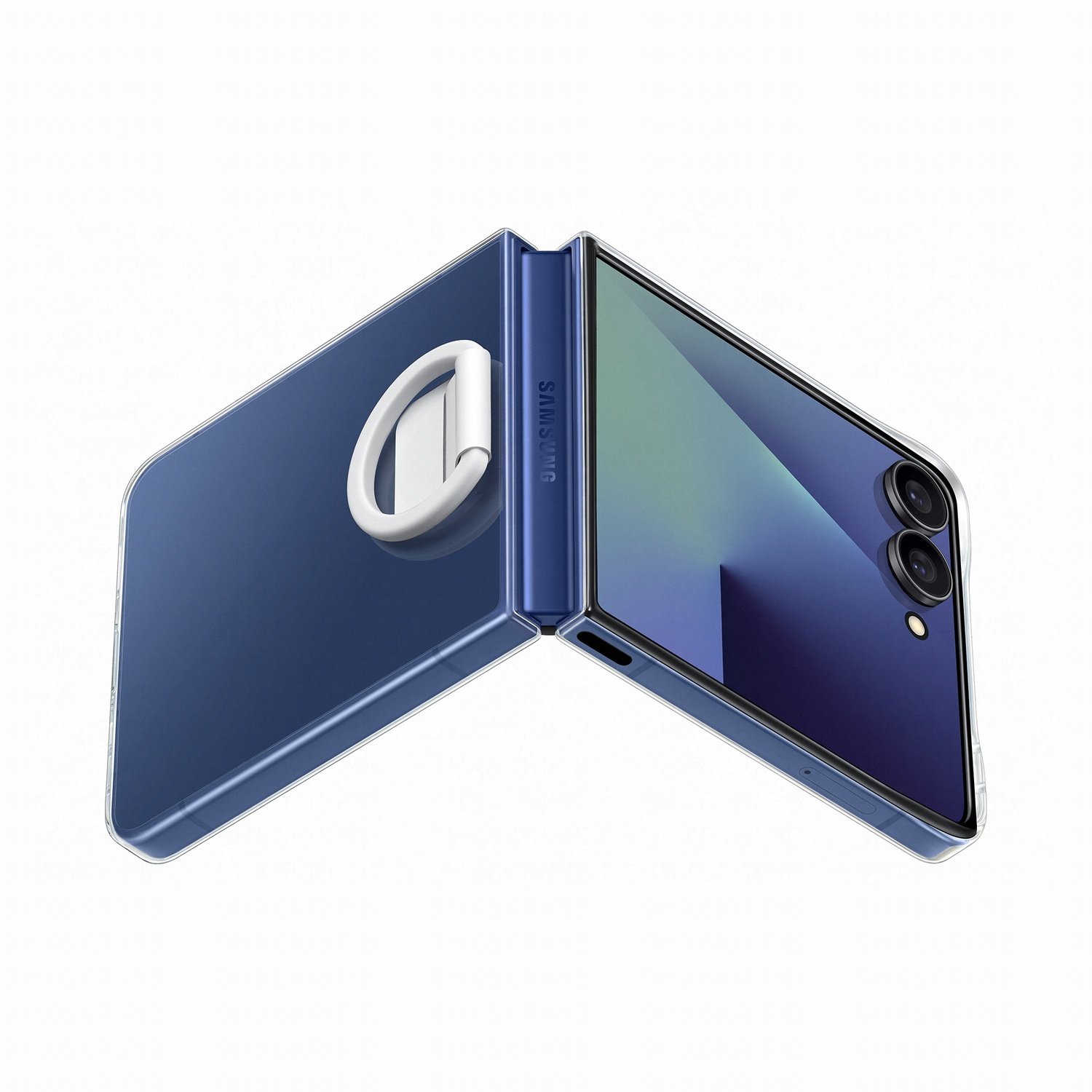 Un telefono pieghevole Samsung blu con supporto ad anello bianco, aperto. Lo sfondo è bianco.