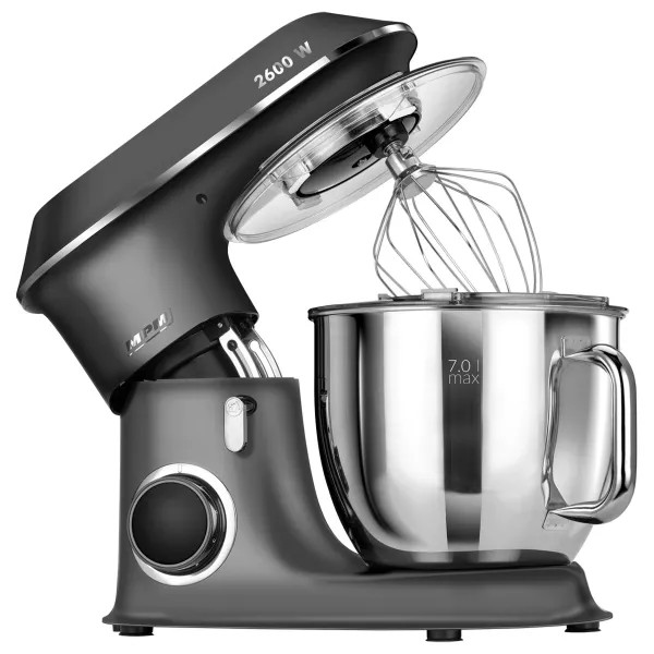 Szara mikser stojący ze stalową misą. Ubijak jest wewnątrz misy. Górna część jest otwarta. 2600 W jest na nim napisane.