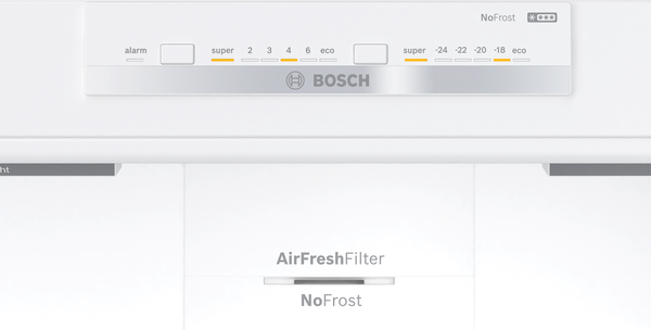 'Alarm', sıcaklık ayarları ve Bosch logosu bulunan beyaz buzdolabı kontrol paneli. 'AirFreshFilter' ve 'NoFrost' etiketleri.