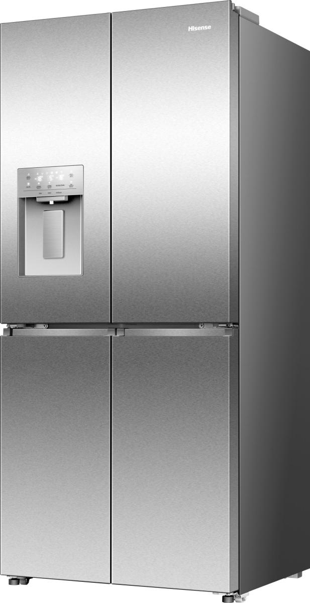 Ein silberner Hisense-Kühlschrank. Er hat vier Türen, einen Wasserspender und digitale Bedienelemente. Die Oberfläche ist gebürstetes Metall.