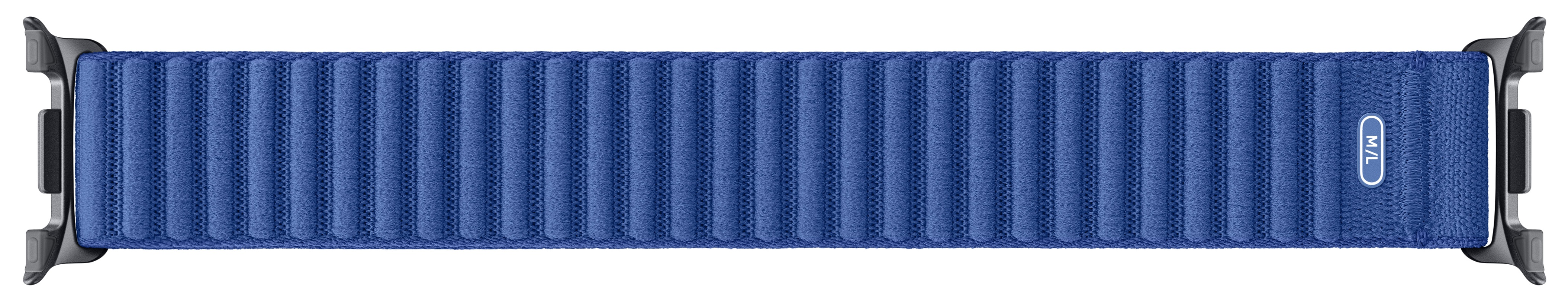 Niebieski pasek do zegarka z teksturowaną powierzchnią. Pasek ma czarne złącza na każdym końcu. Białe tło.