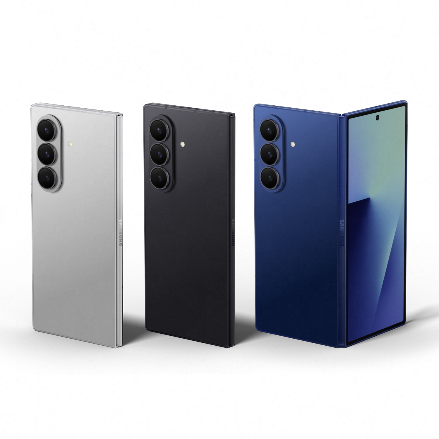Tres teléfonos Samsung: plateado, negro y azul. El teléfono azul está abierto, revelando una pantalla interna. Todos los teléfonos tienen 3 cámaras.