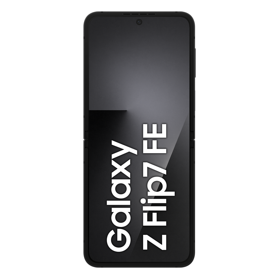 Czarny smartfon Samsung Galaxy Z Flip7 FE. Telefon jest częściowo otwarty, wyświetlając ekran. Widoczny jest tekst 'Galaxy Z Flip7 FE'.