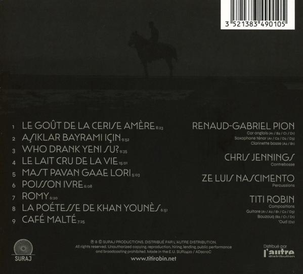 Ein Reiter auf einem Pferd am Strand im Dunkeln. CD-Trackliste und Künstlerinfo.