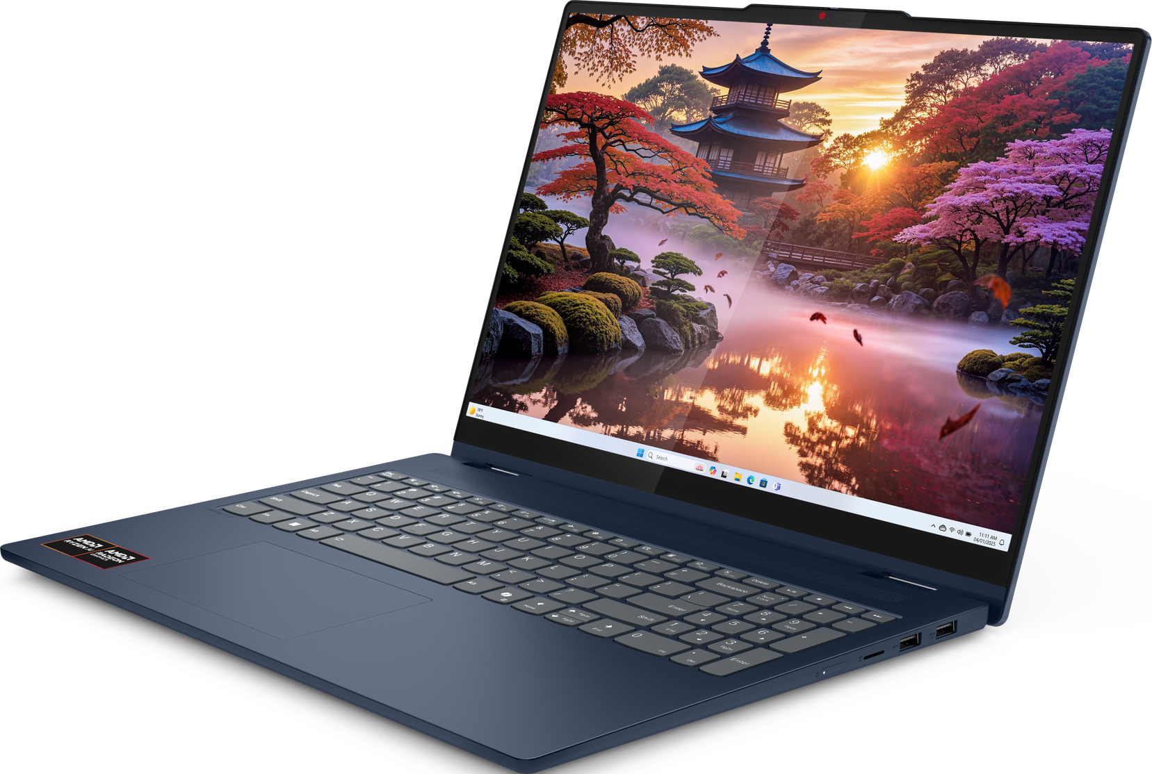 Laptop mit japanischer Gartenszene mit Pagode, Bäumen und Teich, der den Sonnenuntergang reflektiert.