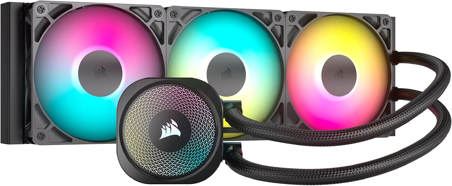 Ein Flüssigkeitskühler für Computer mit drei Lüftern, die einen Farbverlauf zeigen. Darunter befindet sich eine zentrale Pumpe mit Logo und Schläuchen.