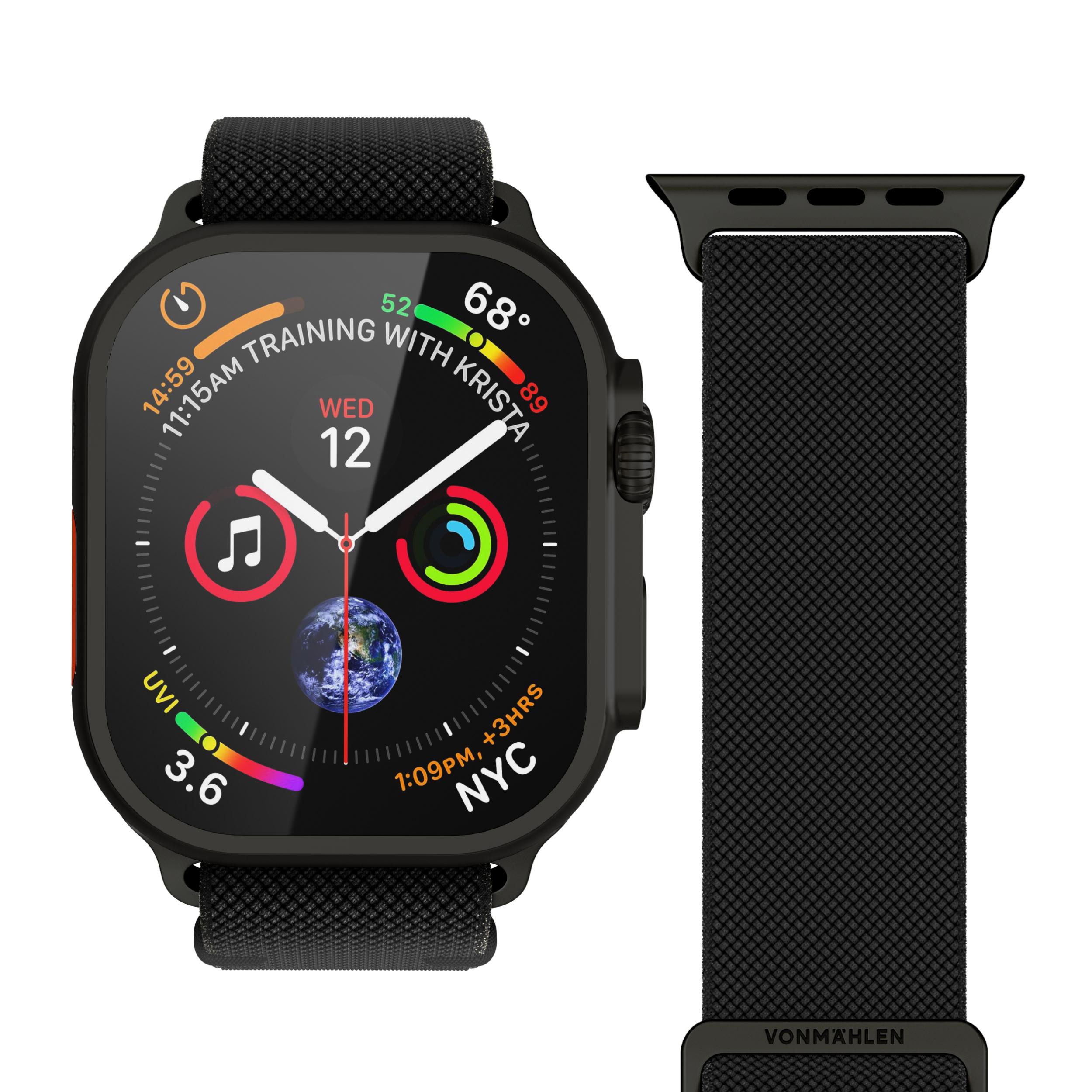 Eine schwarze Smartwatch mit Anzeige von Uhrzeit, Datum und Wetterinformationen. Am linken Rand ein schwarzes Band, am rechten ein abgenommenes Band.