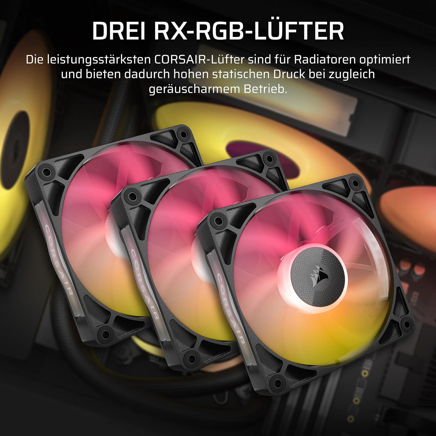 Drei schwarze Computerlüfter mit RGB-Beleuchtung. Die Blätter sind mit roten, gelben und weißen Farbtönen gefärbt. Der Hintergrund zeigt ein Computergehäuse.