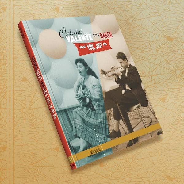 Albumcover von Caterina Valente und Chet Baker. Es zeigt eine Frau, die singt und Gitarre spielt, und einen Mann, der Trompete spielt.