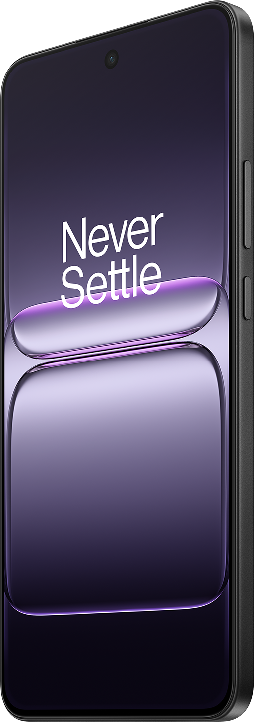 Egy okostelefon lila képernyővel, rajta a "Never Settle" felirattal. A telefonnak kamerája és fekete kerete van.