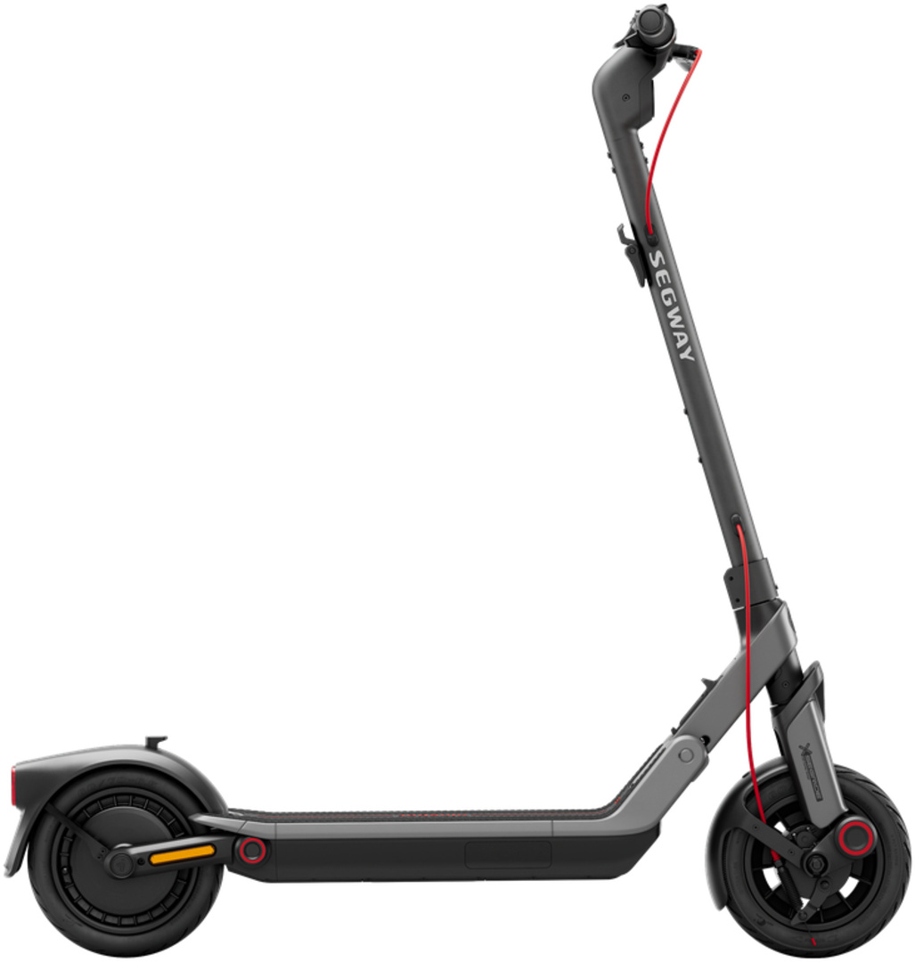 Un scooter électrique Segway est montré. Il est gris avec des roues noires et des détails rouges. Le logo Segway est visible.