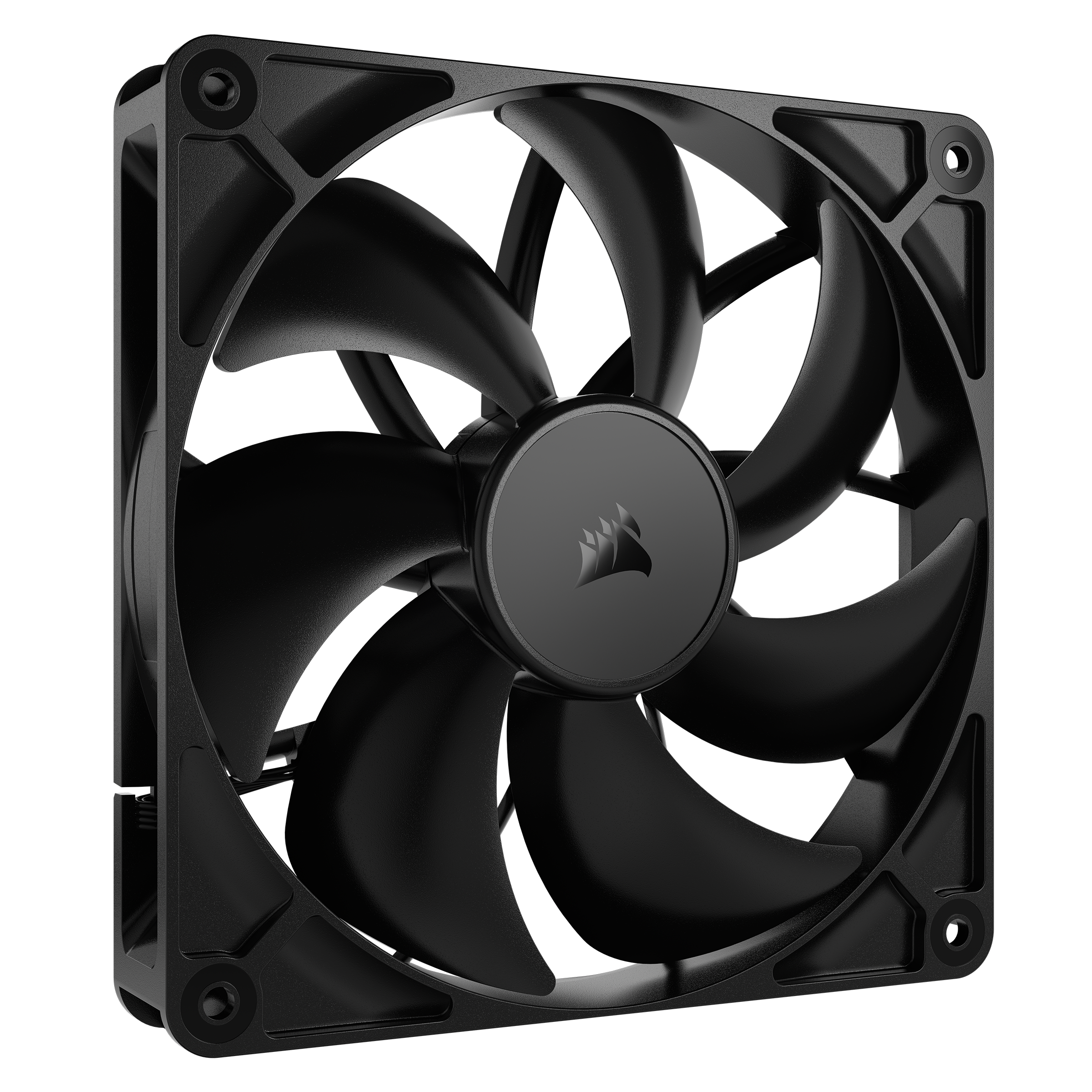 Ein schwarzer Computerlüfter mit sieben gekrümmten Flügeln. Die Nabe hat ein Logo. Der Rahmen ist quadratisch.