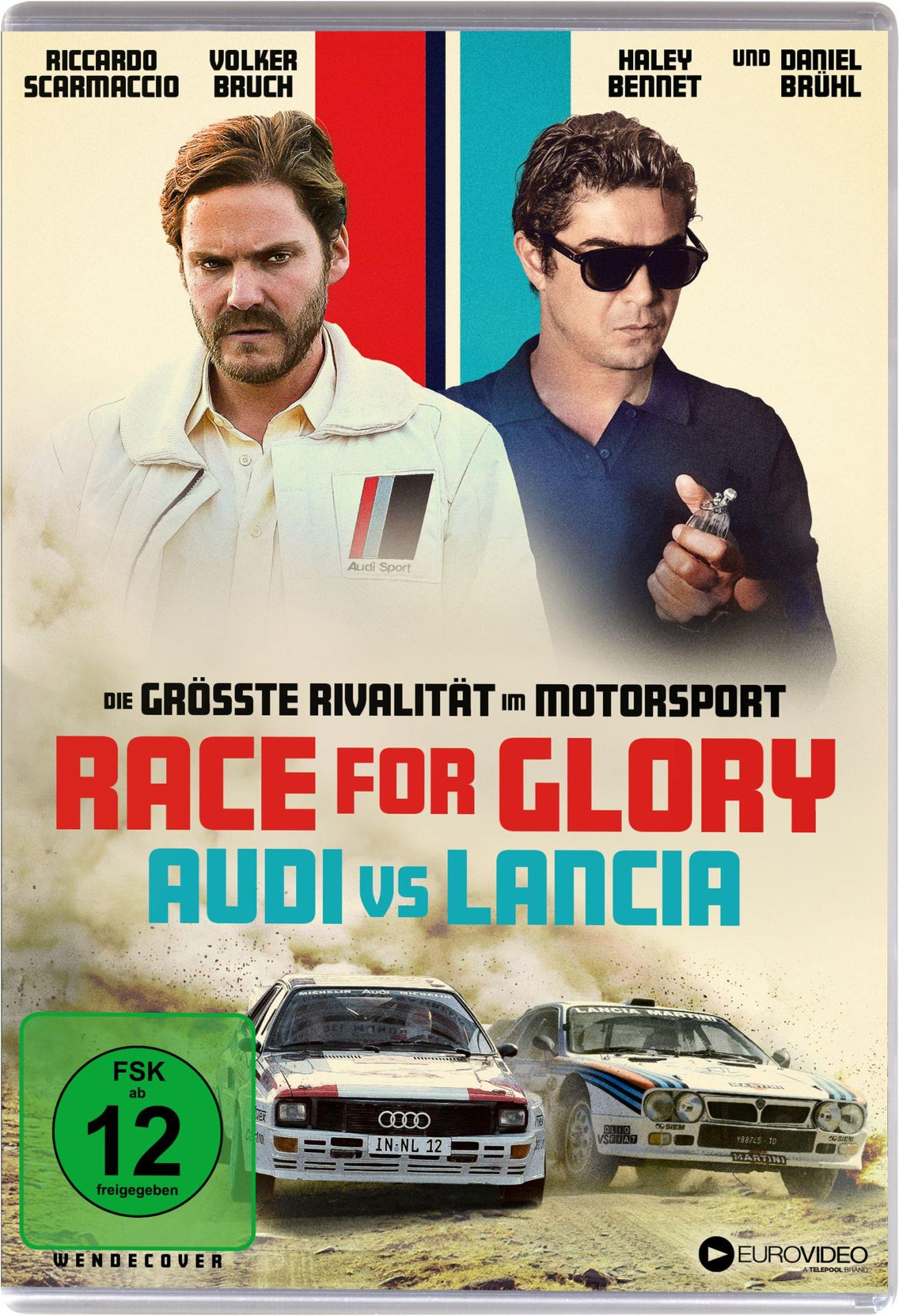 Filmposter mit Schauspielern und Rennwagen. Titel: Race for Glory: Audi vs Lancia. Schauspieler: Riccardo Scamarcio, Daniel Brühl, Haley Bennet.