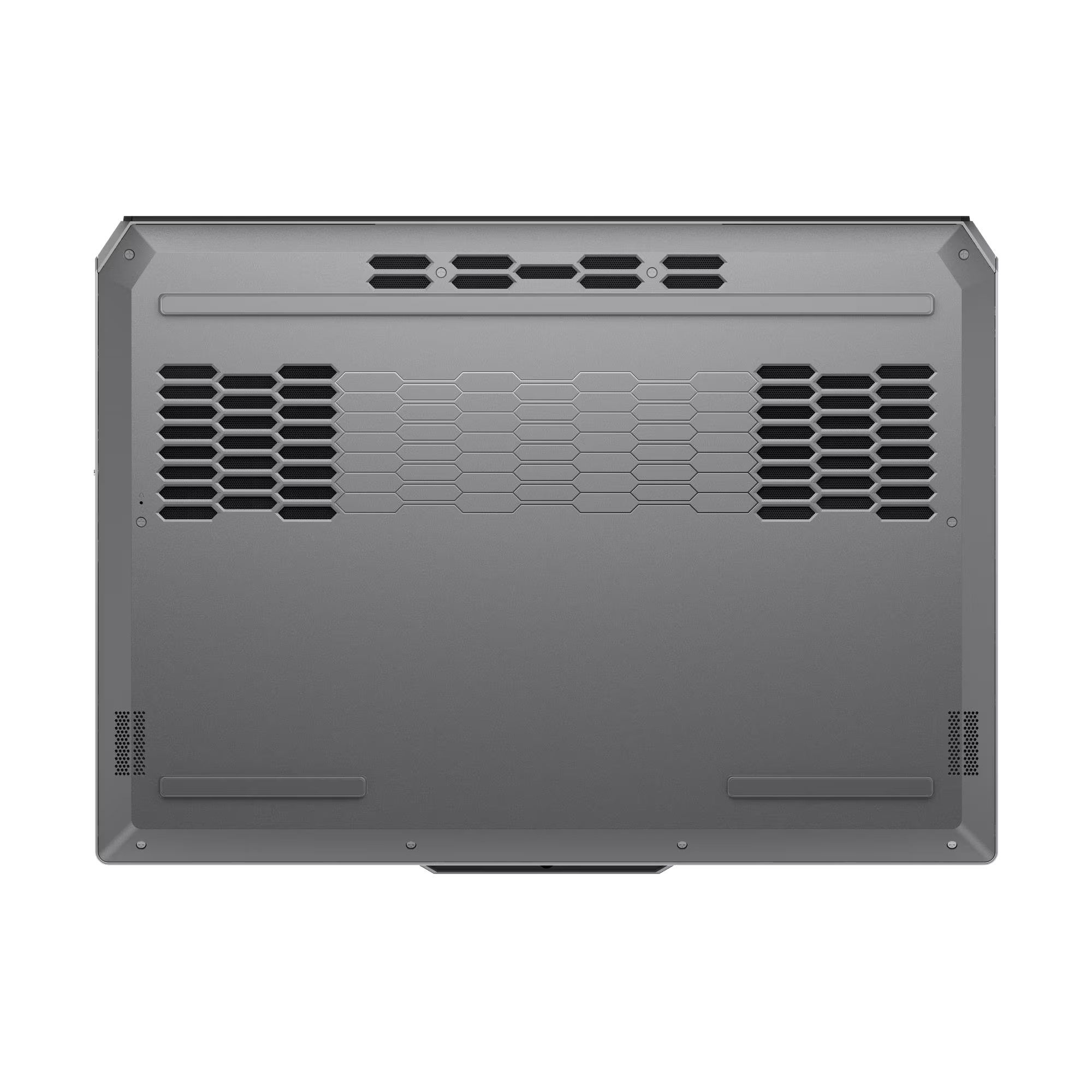 Parte inferior de una laptop gris con ventilaciones y aberturas. Patrón hexagonal, rejillas rectangulares y pequeños orificios circulares.