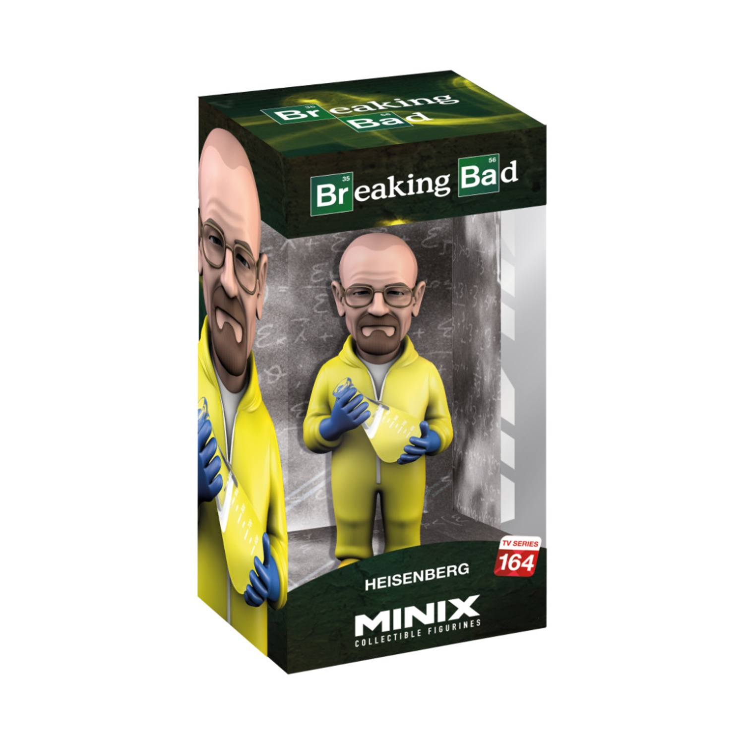 Una statuetta di Heisenberg di Breaking Bad in una scatola. La statuetta indossa una tuta gialla e occhiali, tenendo in mano un becher.