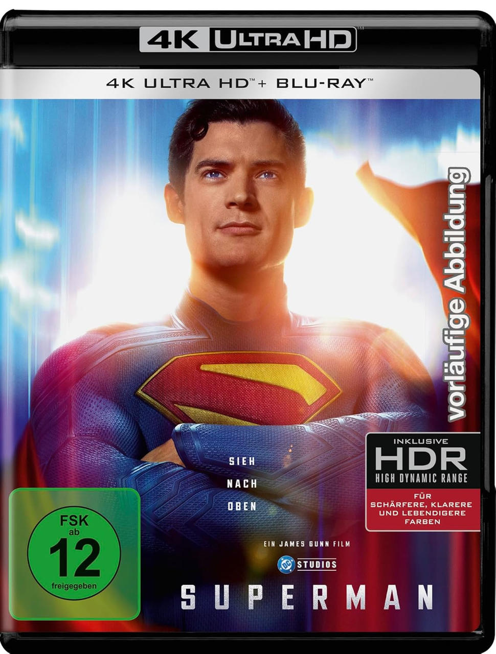 Superman Blu-ray Cover. Mann im Anzug, Superman-Logo. Text enthält '4K Ultra HD' und 'Superman'. Bewertung 12+.