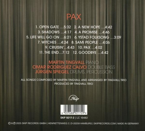CD-Rückseite, Titel PAX, Titelliste, Credits für Martin Tingvall Trio und ein Barcode.
