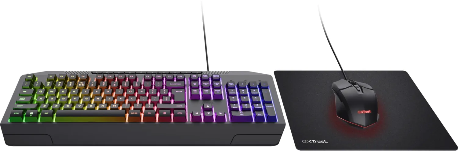 Eine schwarze Gaming-Tastatur mit regenbogenfarbenen Tasten und eine schwarze Maus auf einem Mauspadd. Beide haben Kabel.