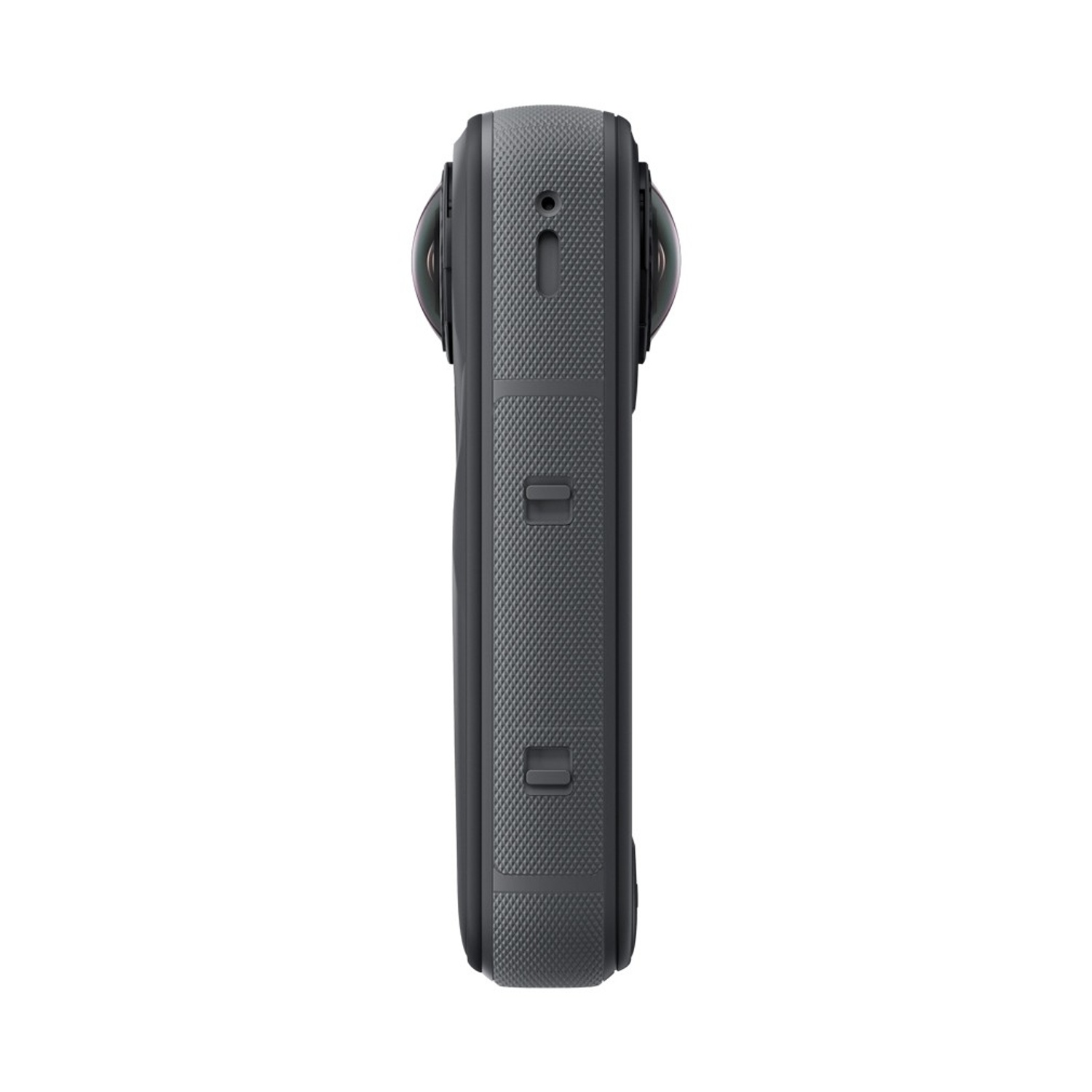 Una fotocamera grigio scuro a 360 gradi è in posizione verticale su uno sfondo bianco. Ha due lenti su entrambi i lati.