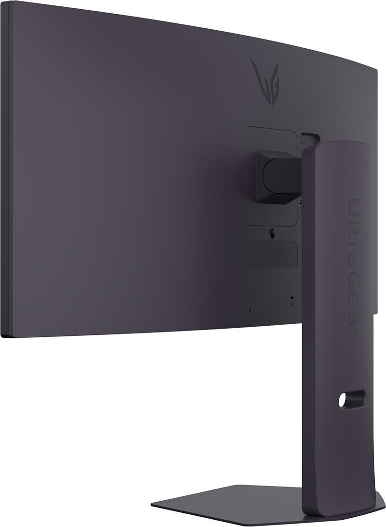 Ein dunkelgrauer, gewölbter Computermonitor. Die Rückseite zeigt den Ständer und einige Anschlüsse. Das UltraGear-Logo ist sichtbar.