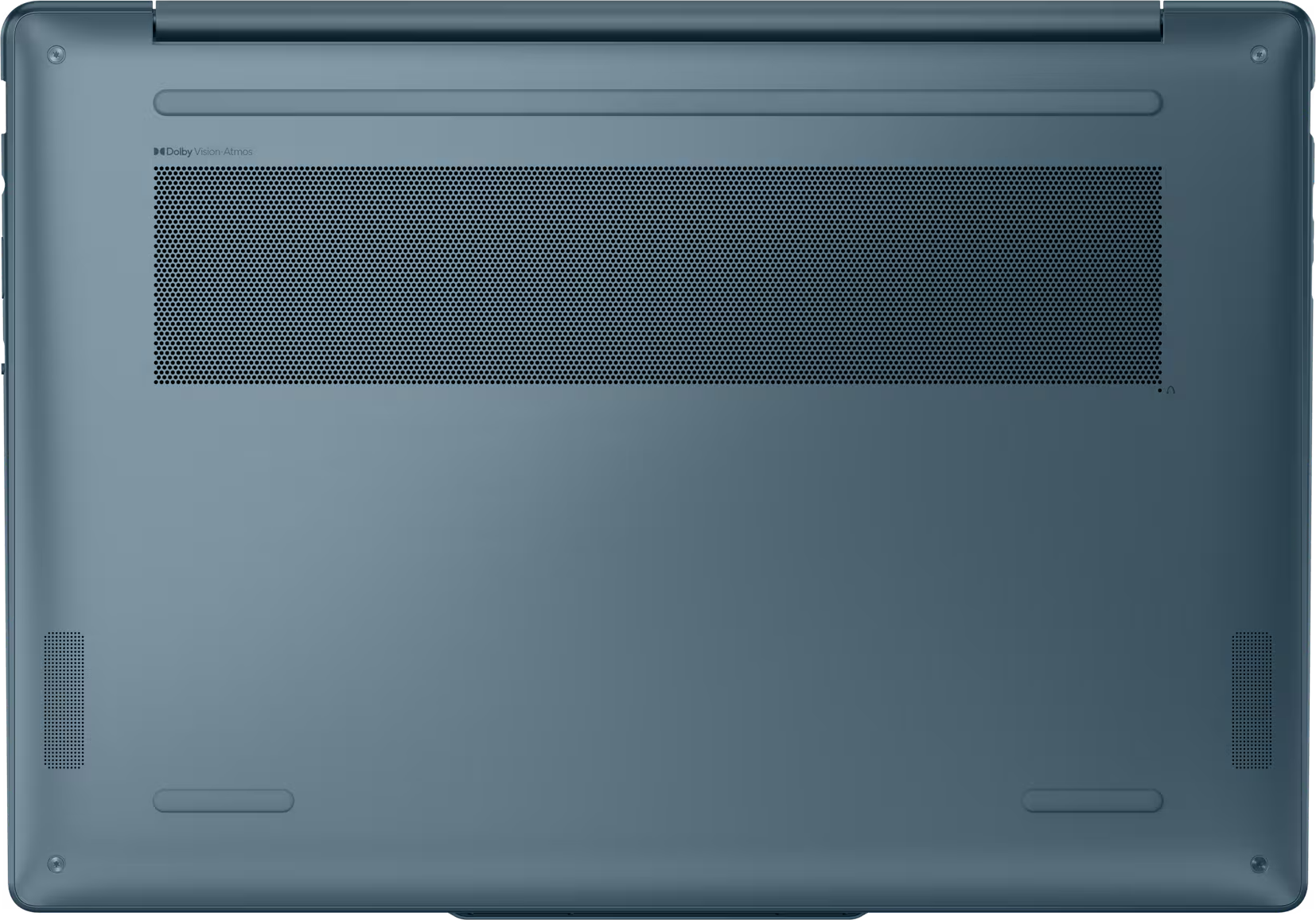 Le bas d'un ordinateur portable sarcelle. Il comporte des trous de ventilation, des grilles de haut-parleurs et la marque Dolby Vision-Atmos.