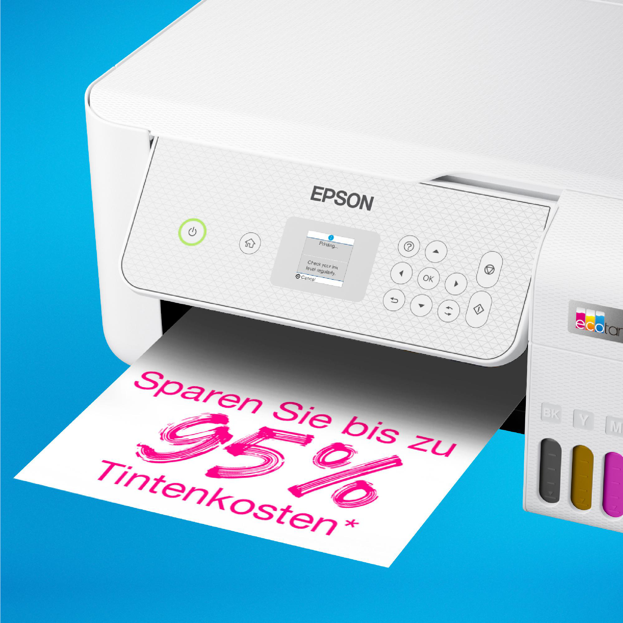 Weißer Epson-Drucker mit einem Blatt mit rosa Text: 'Sparen Sie bis zu 95% Tintenkosten'. Tintenpatronen sichtbar.