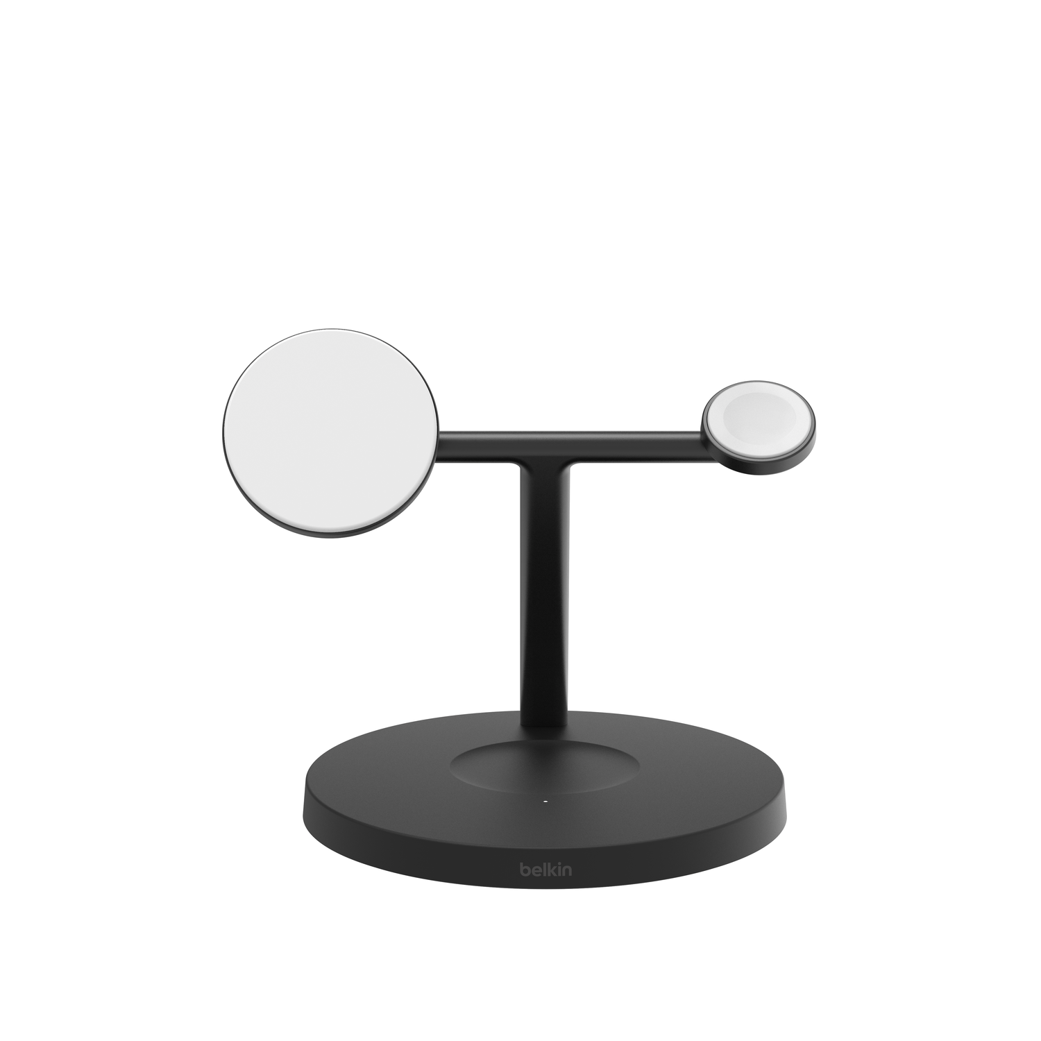 Un support de charge noir avec une base circulaire et deux coussinets de charge pour appareils. Logo Belkin visible. Fond blanc.