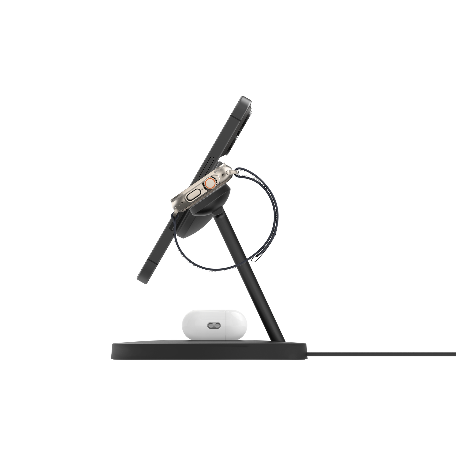 Une station de recharge noire contient un téléphone, une montre et des écouteurs. Une base et un support noirs soutiennent les appareils. Fond blanc.