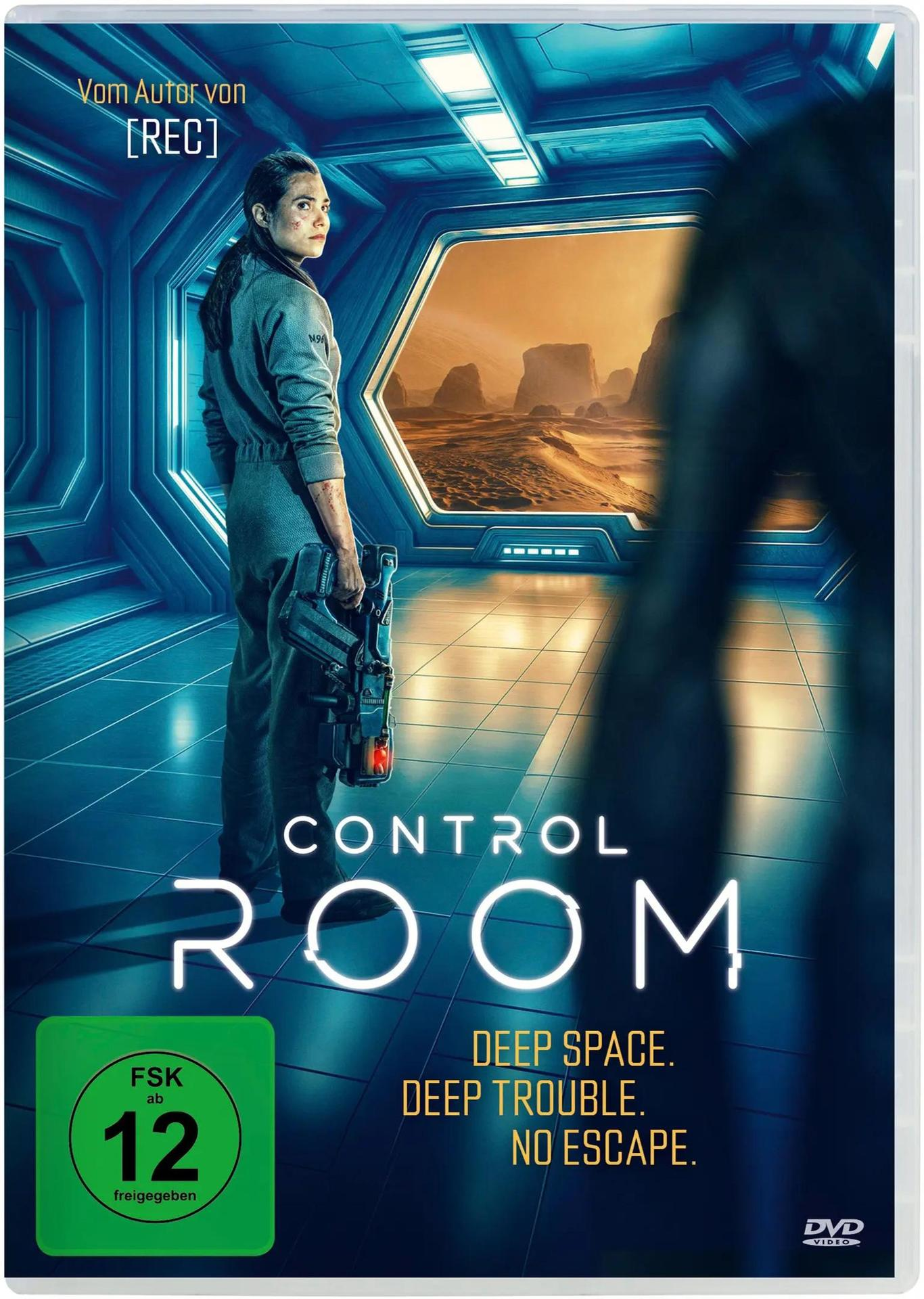 DVD-Cover von Control Room. Eine Frau in einem Overall hält eine Waffe. Der Hintergrund zeigt eine Marslandschaft und die Worte "Control Room".