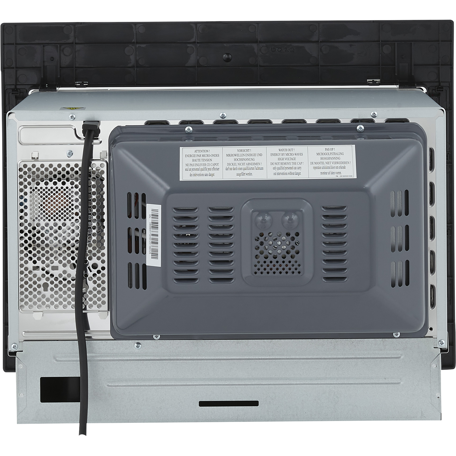 Achterkant van een magnetron. Het heeft een ventilatieopening, een netsnoer en waarschuwingslabels. Het frame is metaal en zwart.