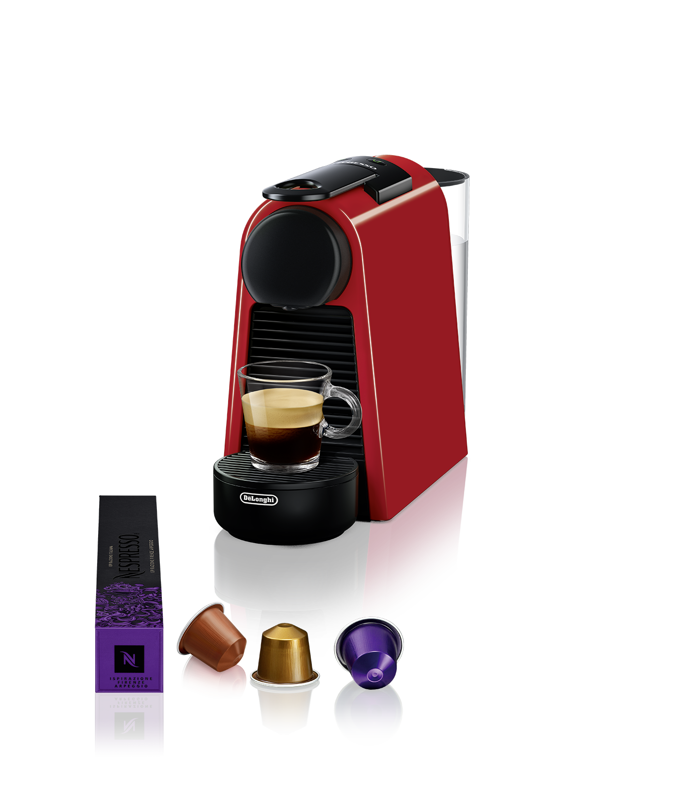 Eine rote DeLonghi Nespresso Maschine mit einem Glas Kaffee und Kapseln.