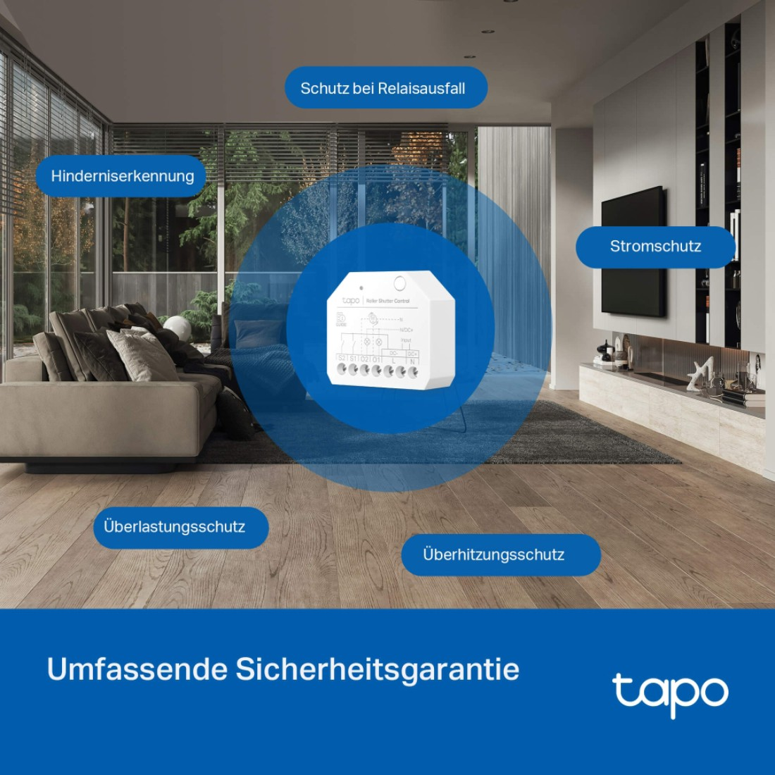 Ein Wohnzimmer mit einem Smart-Home-Gerät im Fokus. Sicherheitsmerkmale werden um das Gerät herum hervorgehoben. Das Tapo-Logo ist unten rechts.