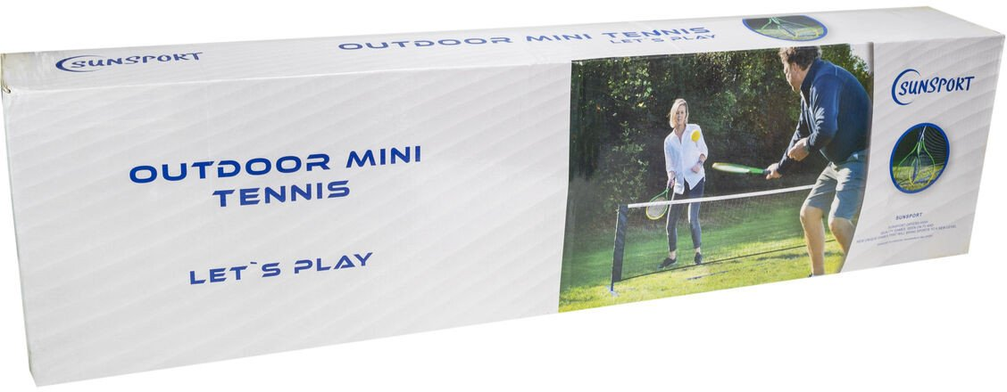 Pudełko przedstawia zestaw do mini tenisa na świeżym powietrzu. Para gra w tenisa. Tekst: Mini tenis na świeżym powietrzu, Zagrajmy. Logo Sunsport jest na pudełku.