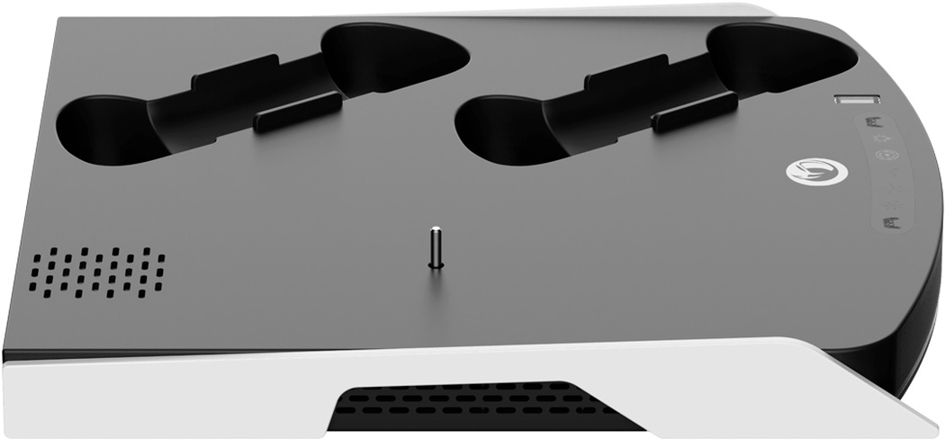 Une station de charge grise et blanche pour manettes de jeu. Elle a deux emplacements de charge et un logo.  Port USB inclus.