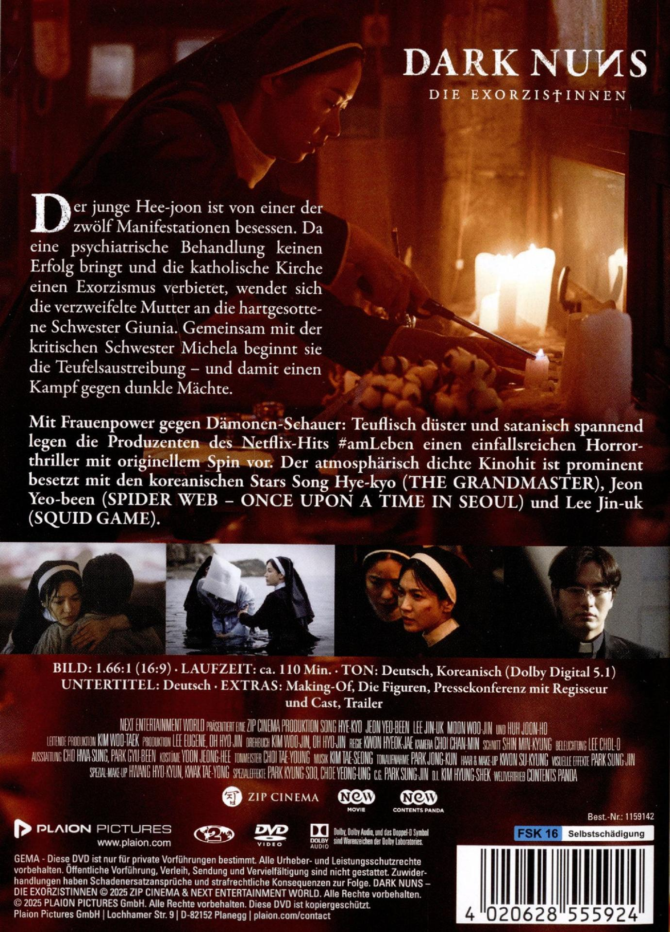 Filmposter für Dark Nuns. Text und Bilder von Nonnen, Schauspielern und dem Filmtitel sind zu sehen.