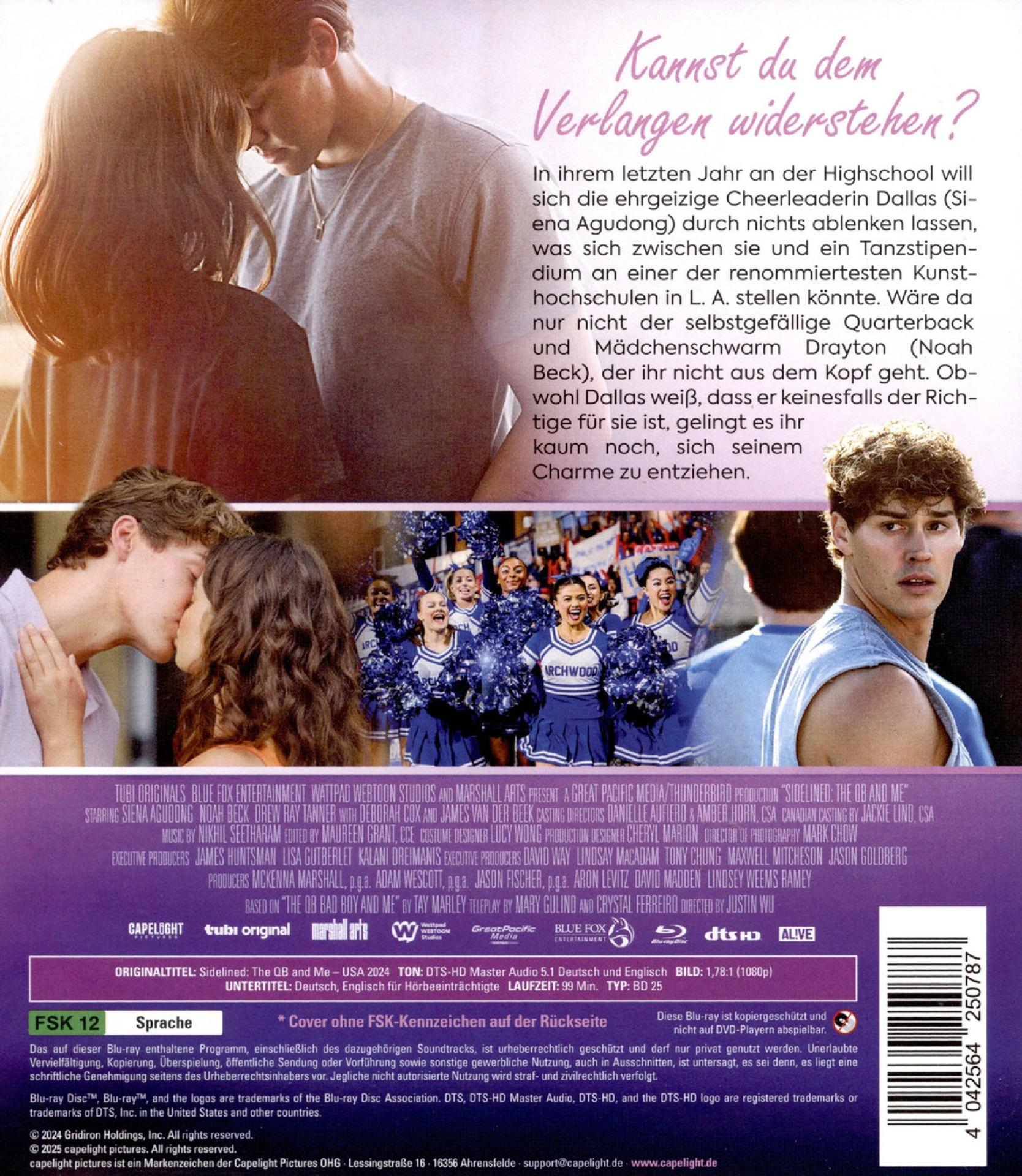 Filmcover: Ein küssendes Paar, Cheerleader im Hintergrund und Filmtitel.