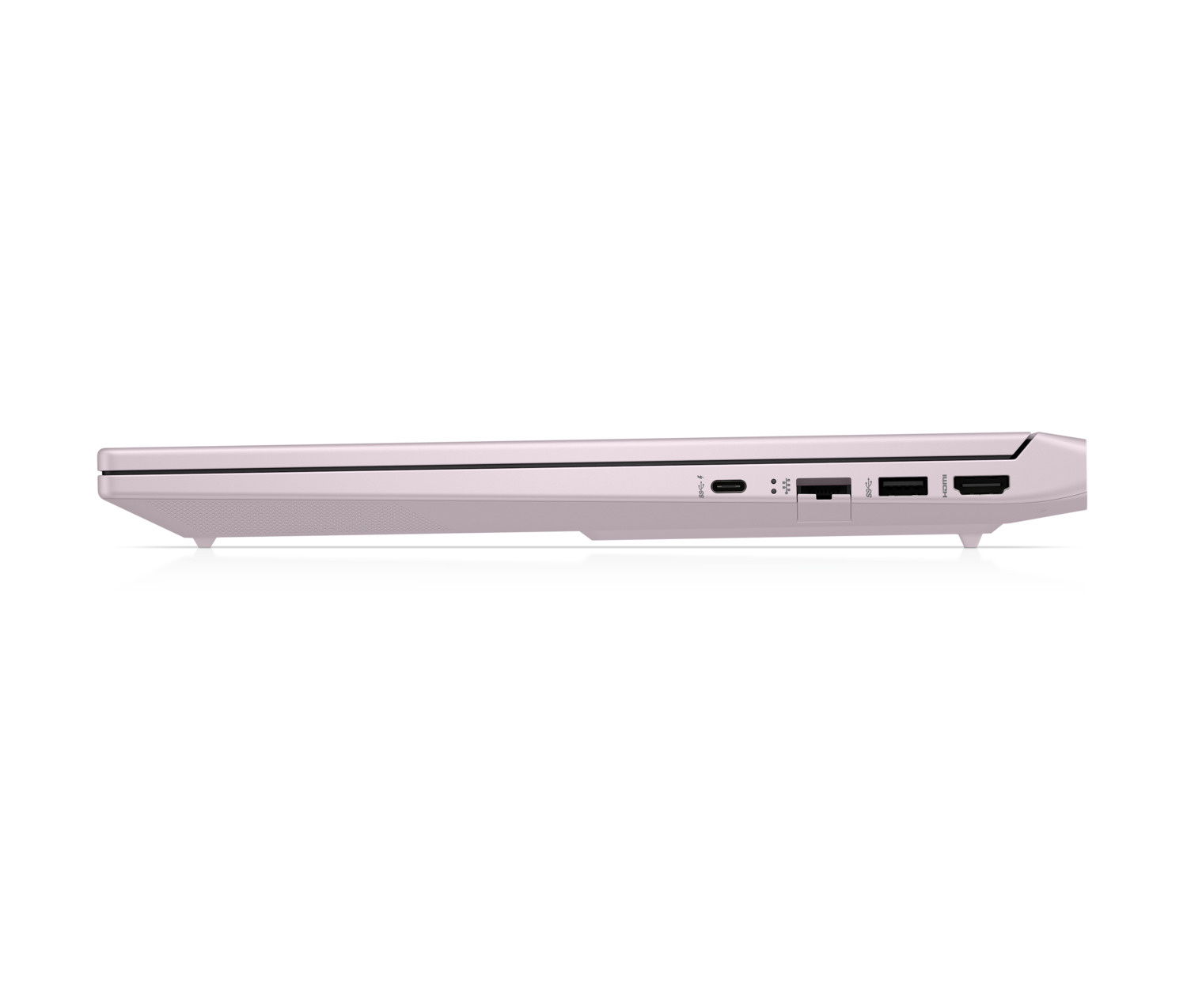 Vista lateral de un portátil rosa claro. Tiene un puerto USB-C, algunos otros puertos y un puerto HDMI. El fondo es blanco.
