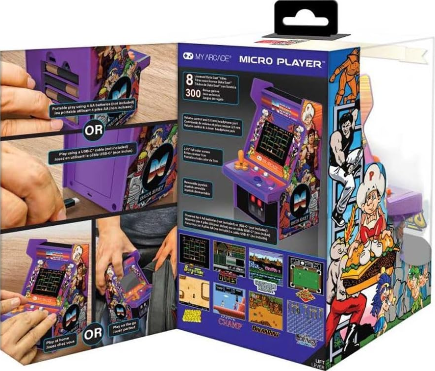 Une boîte montre une mini borne d'arcade violette. Elle présente des captures d'écran et des illustrations de jeu. Le texte décrit les options d'alimentation et les fonctionnalités.